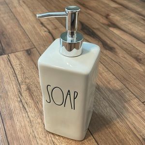 Rae Dunn SOAP dispenser